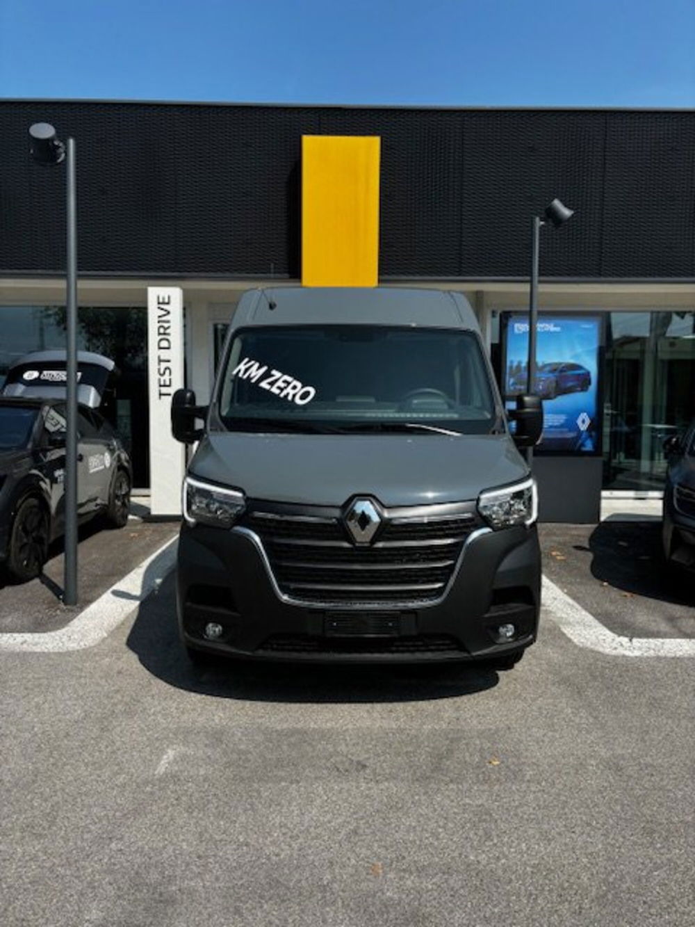 Renault Master Furgone nuova a Treviso (3)