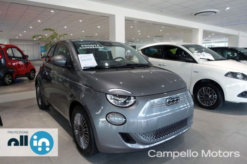 Fiat 500e Action Berlina 23,65 kWh  nuova a Venezia