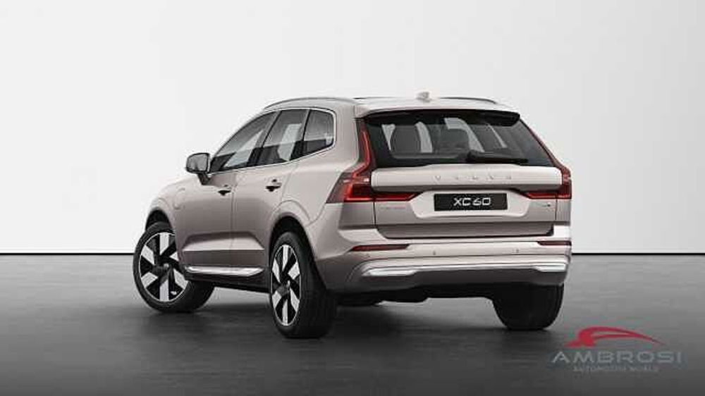 Volvo XC60 nuova a Viterbo (3)