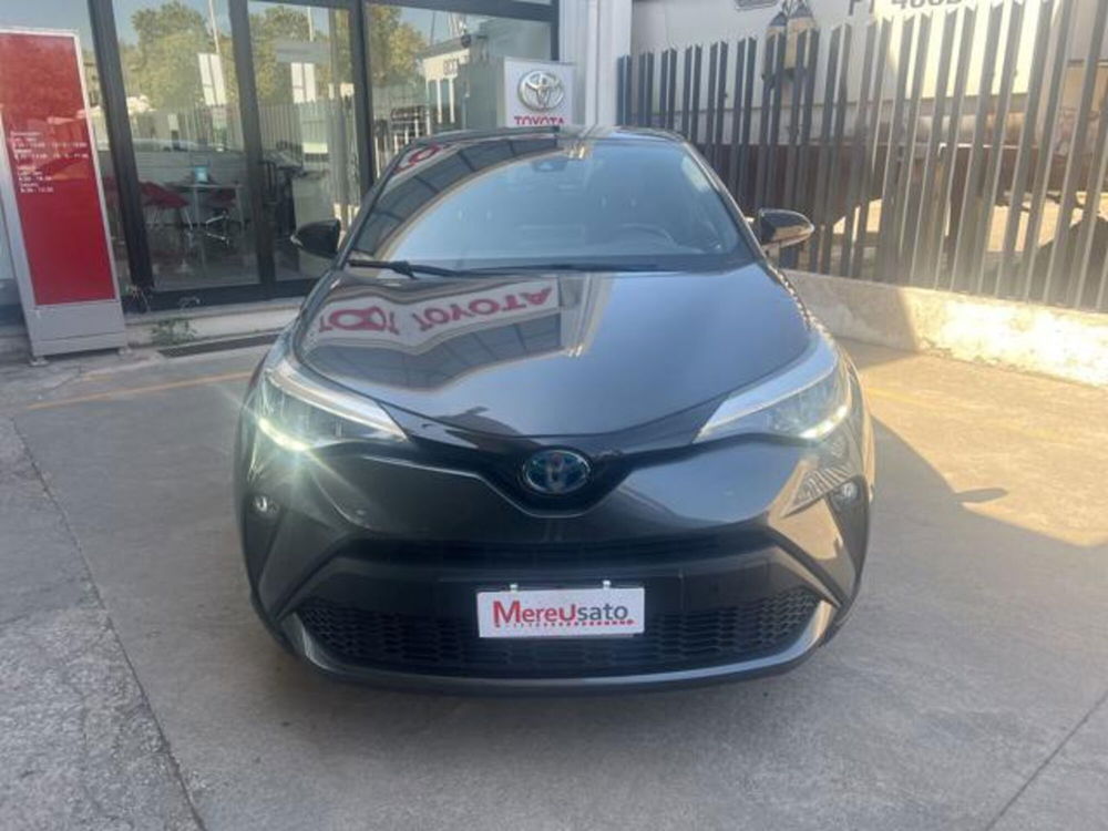 Toyota Toyota C-HR usata a Sassari (5)