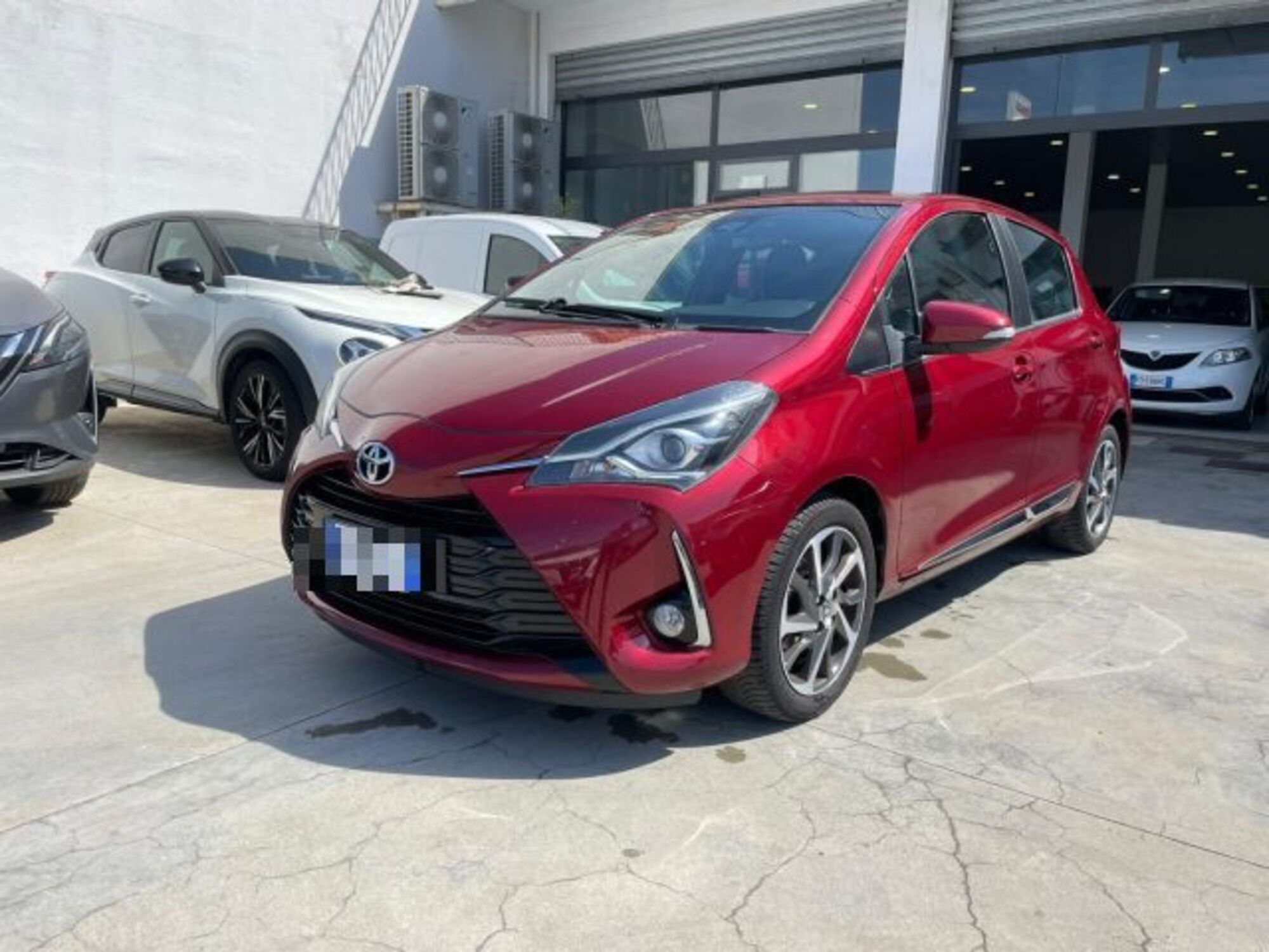 Toyota Yaris 1.0 5 porte Lounge  del 2018 usata a Sassari