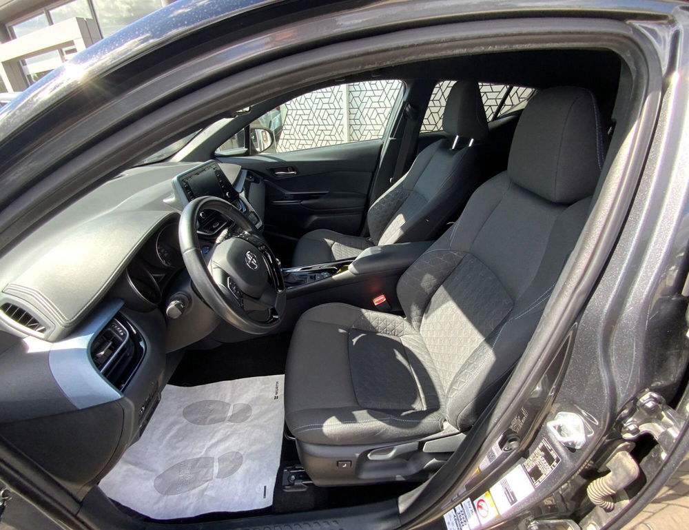 Toyota Toyota C-HR usata a Perugia (8)