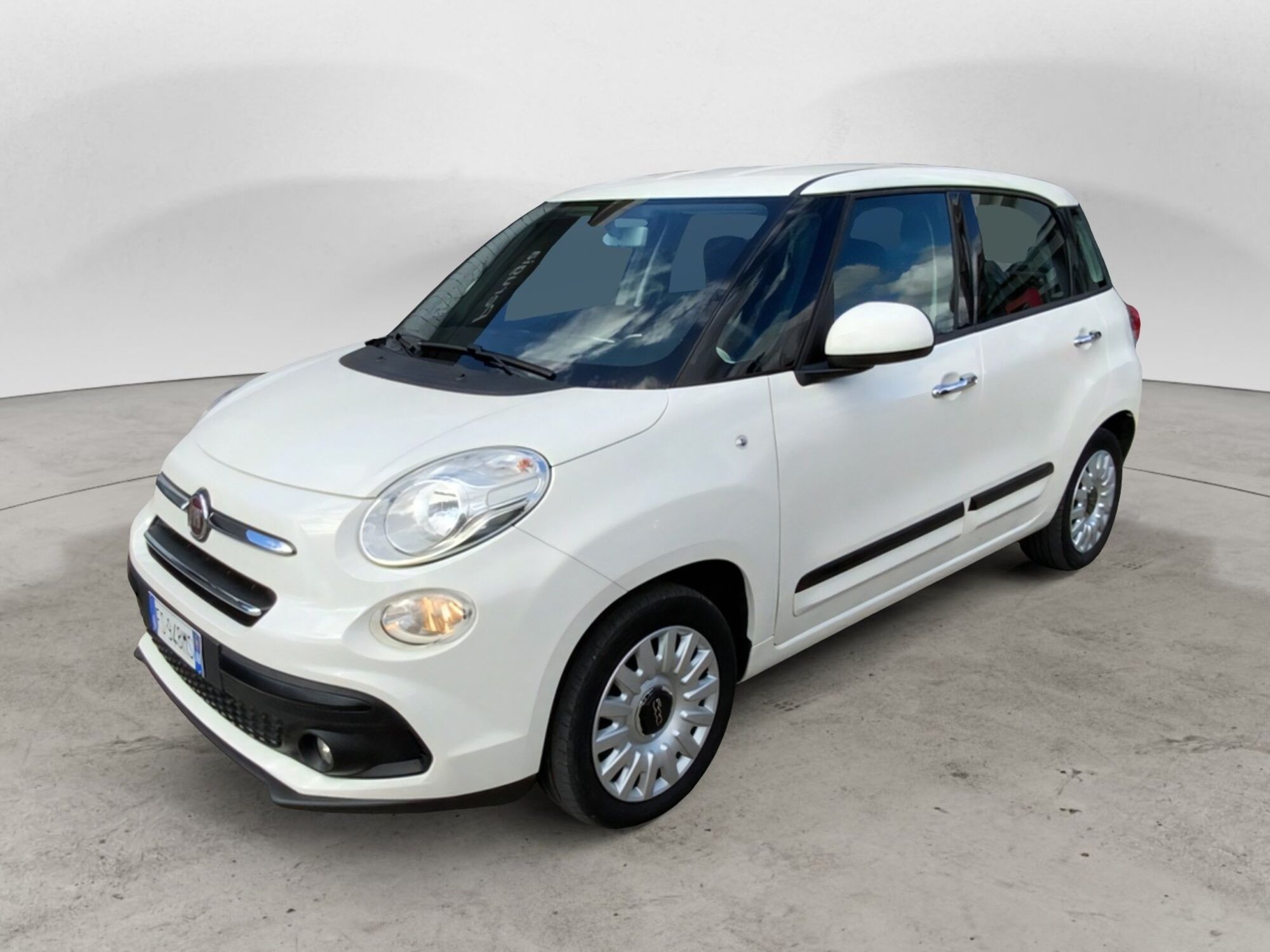 Fiat 500L Pro 1.6 MJT 120CV Pop Star 4 posti (N1)  del 2019 usata a Perugia