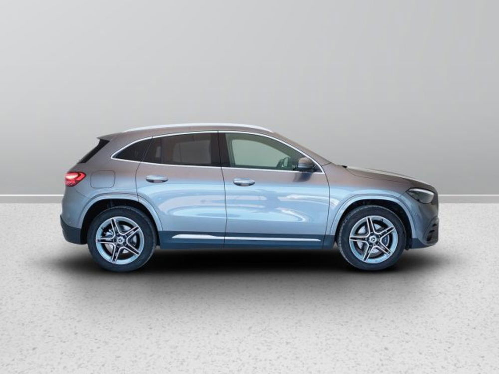 Mercedes-Benz GLA SUV usata a Teramo (7)