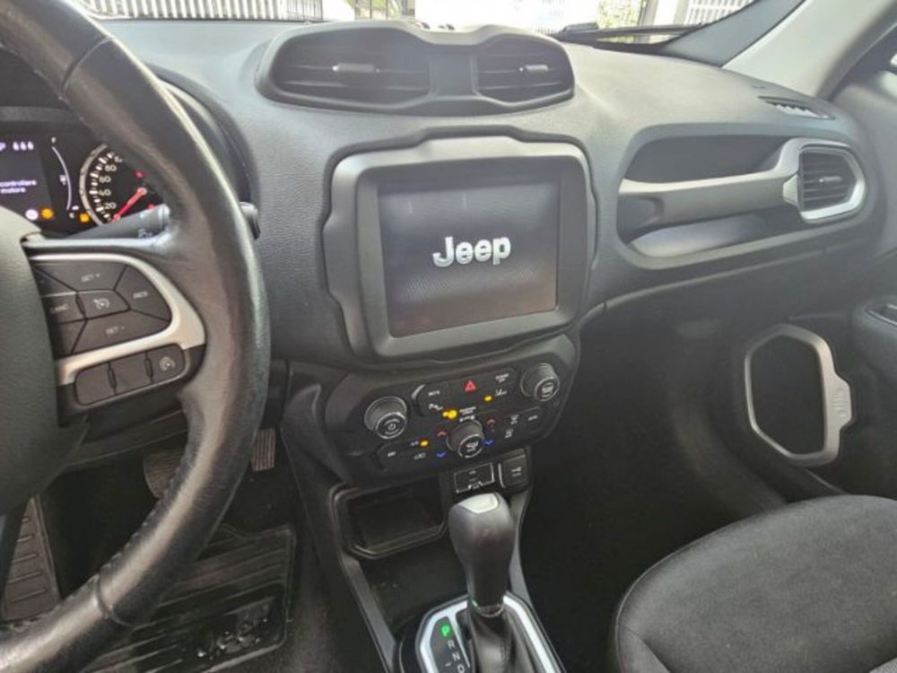 Jeep Renegade usata a Napoli (12)