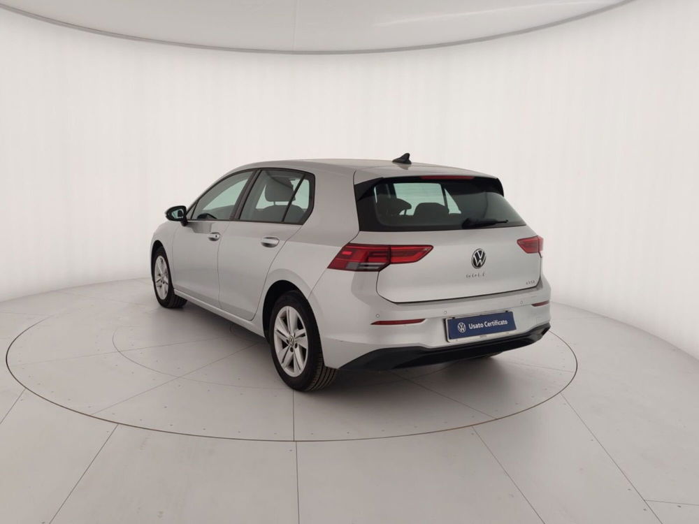 Volkswagen Golf usata a Massa-Carrara (2)