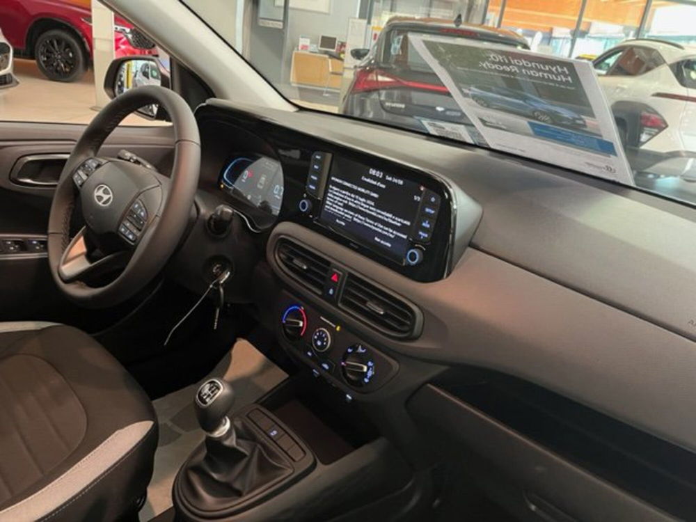 Hyundai i10 nuova a Brescia (15)