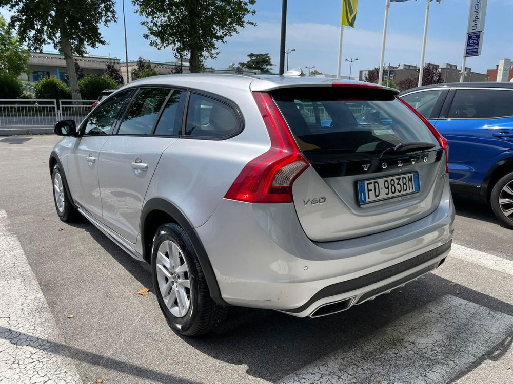 Volvo V60 Cross Country usata a Treviso (2)