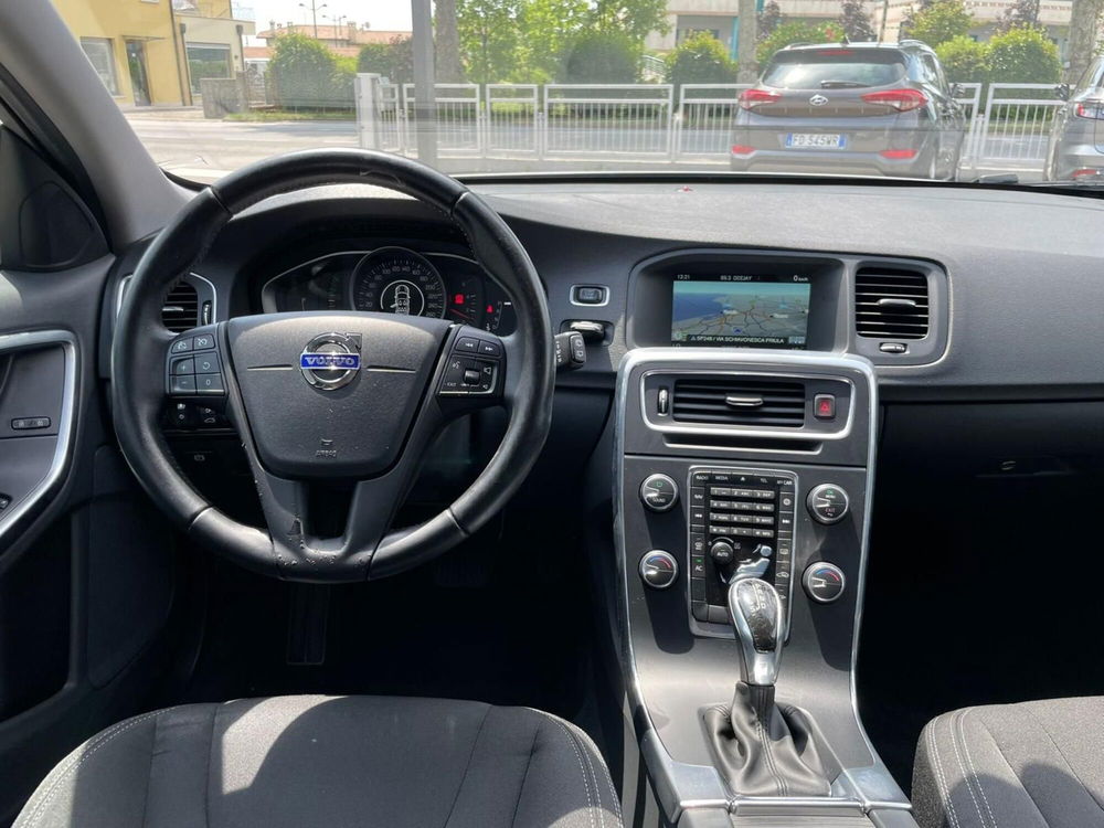 Volvo V60 Cross Country usata a Treviso (7)