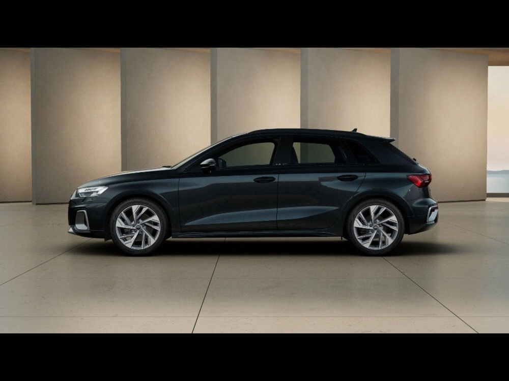 Audi A3 allstreet nuova a Livorno (4)