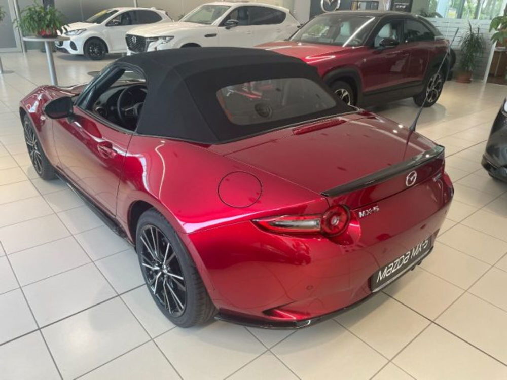 Mazda MX-5 nuova a Cuneo (7)