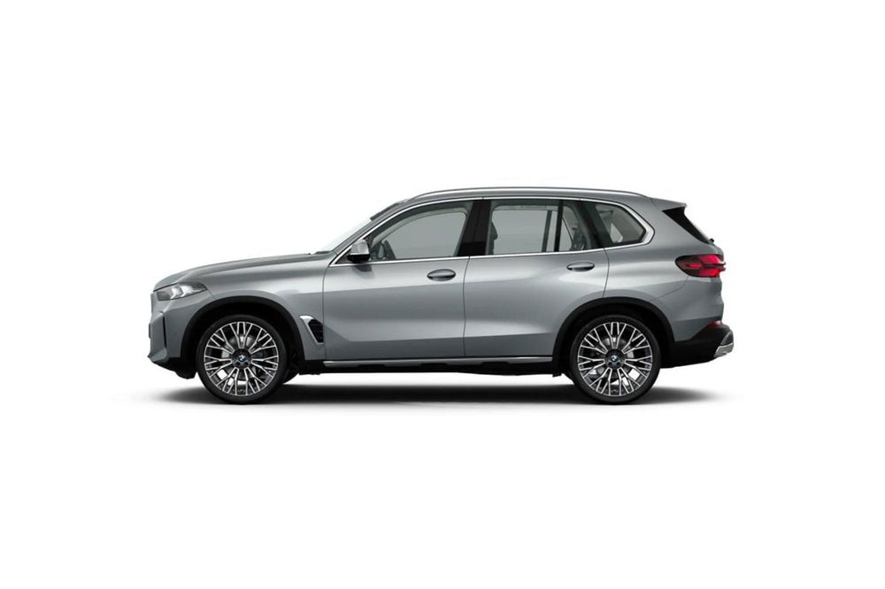 BMW X5 nuova a Torino (2)