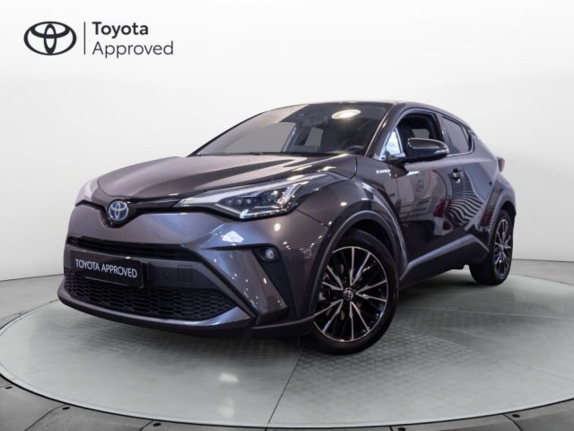 Toyota Toyota C-HR 1.8 Hybrid E-CVT Lounge  del 2020 usata a Limena