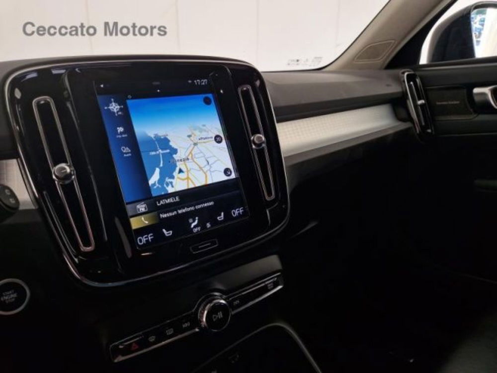 Volvo XC40 usata a Padova (16)