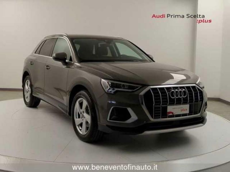 Audi Q3 35 TDI quattro S tronic Business  del 2023 usata a Pratola Serra