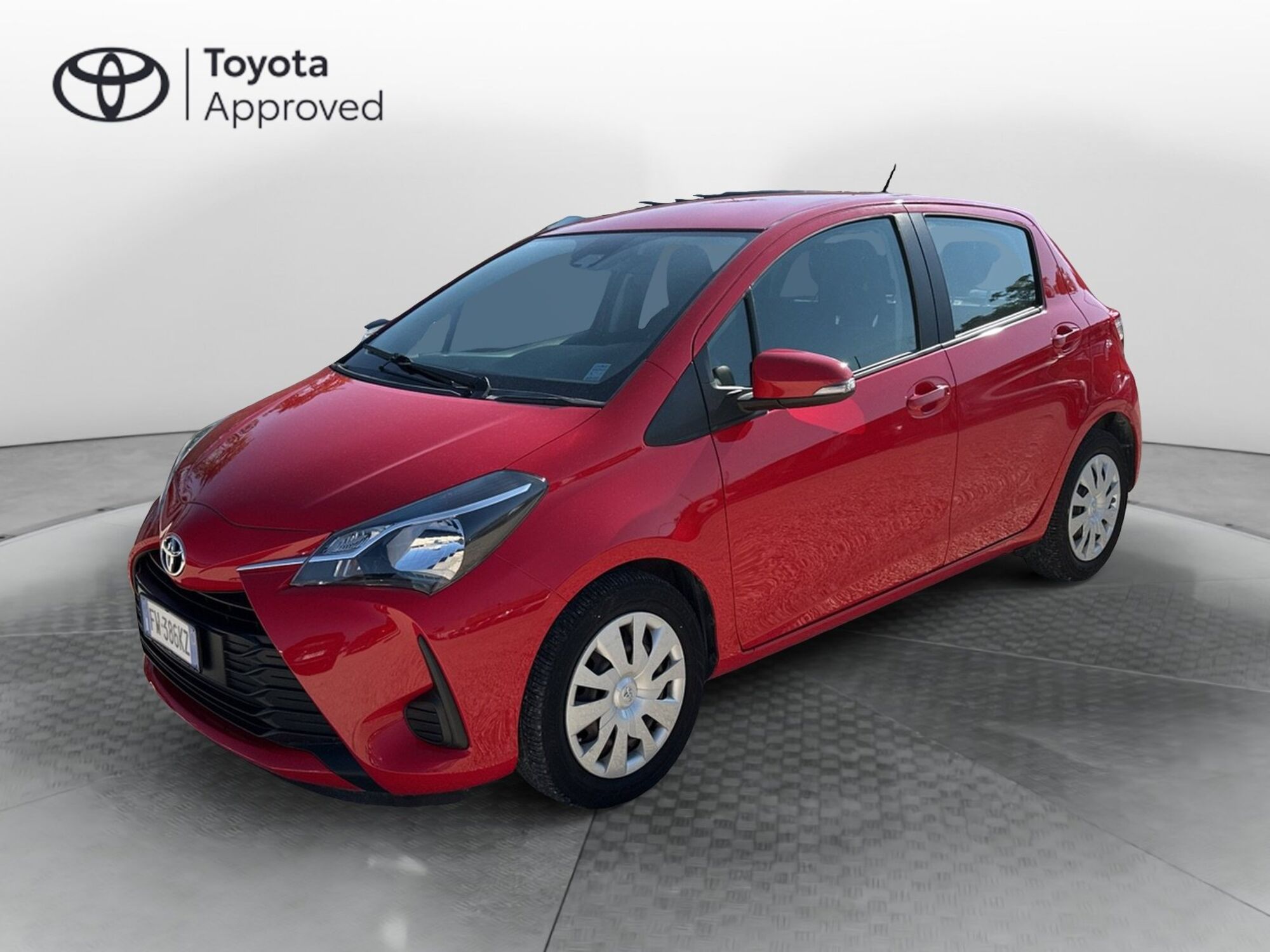 Toyota Yaris 1.0 72 CV 5 porte Cool  del 2019 usata a Ragusa