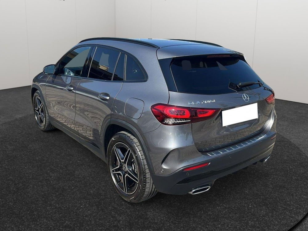 Mercedes-Benz GLA SUV usata a Chieti (4)