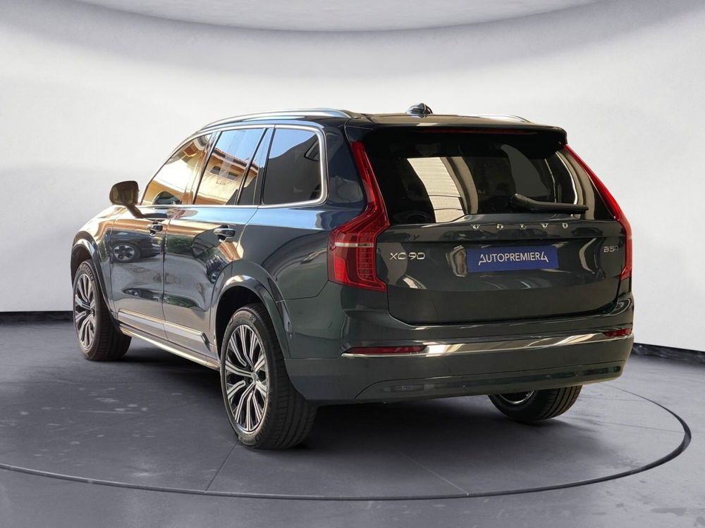 Volvo XC90 nuova a Como (5)