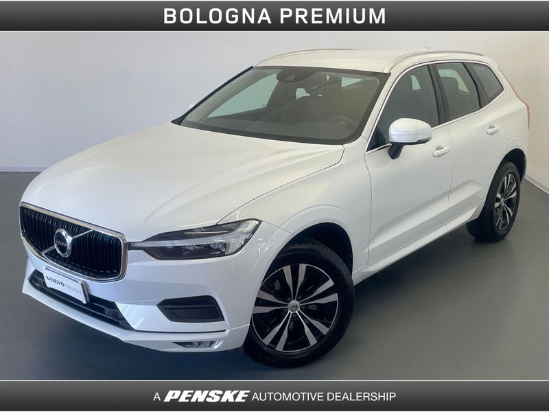 Volvo XC60 B4 (d) AWD Geartronic Momentum Pro  del 2021 usata a Casalecchio di Reno