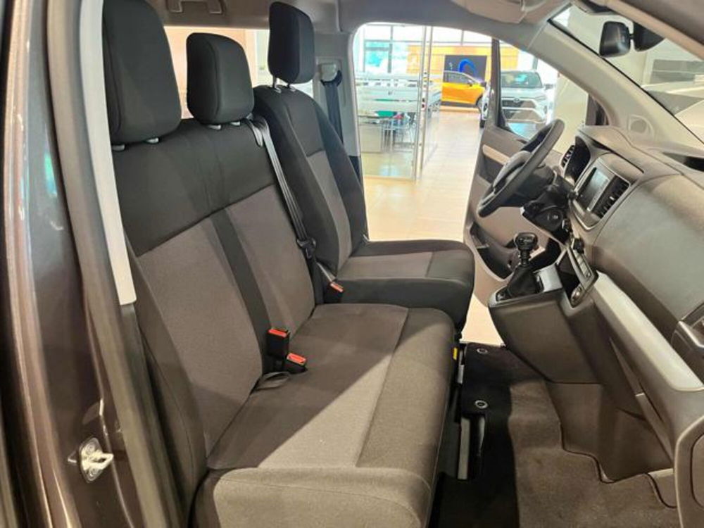 Toyota Proace Verso nuova a Cuneo (9)