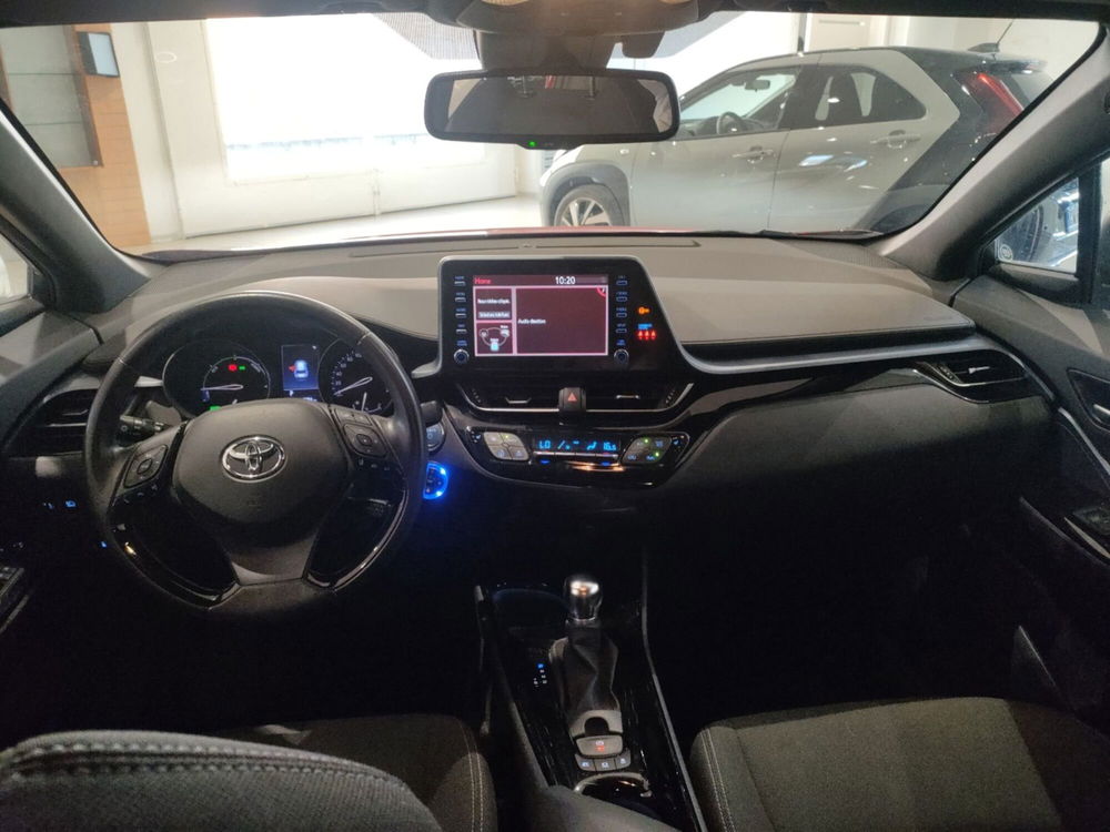 Toyota Toyota C-HR usata a Agrigento (9)