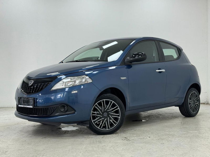 Lancia Ypsilon 1.0 FireFly 5 porte S&amp;S Hybrid Ecochic UnYca nuova a Lurate Caccivio