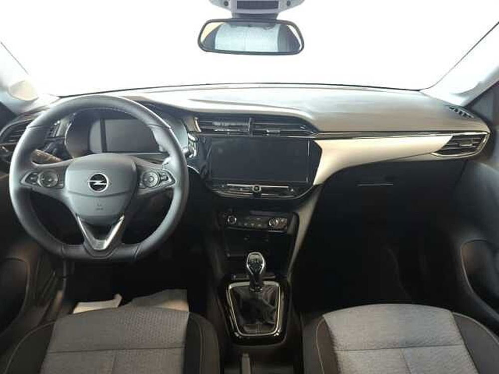 Opel Corsa nuova a Treviso (8)