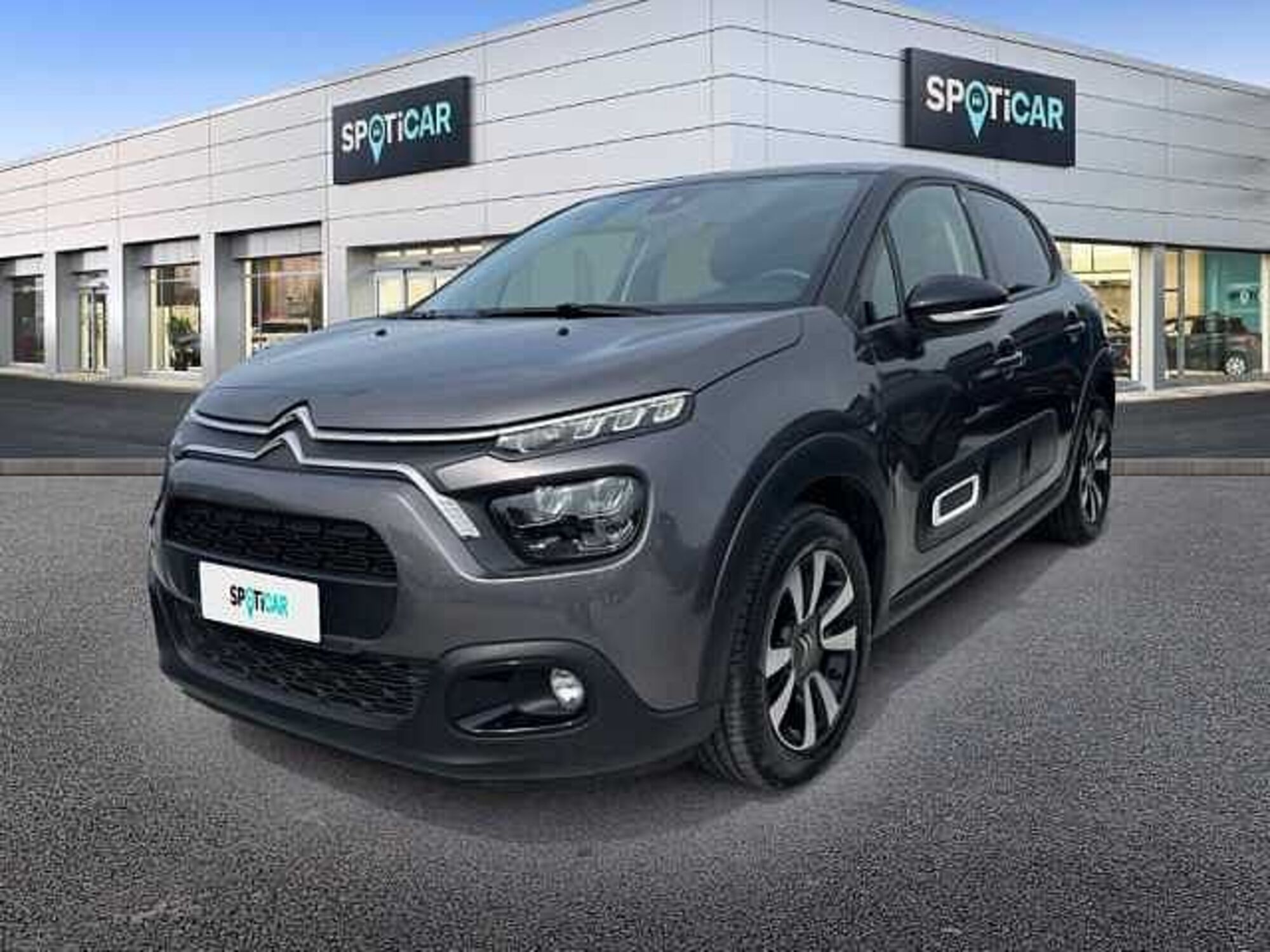 Citroen C3 PureTech 110 S&amp;S Shine  del 2023 usata a Ravenna