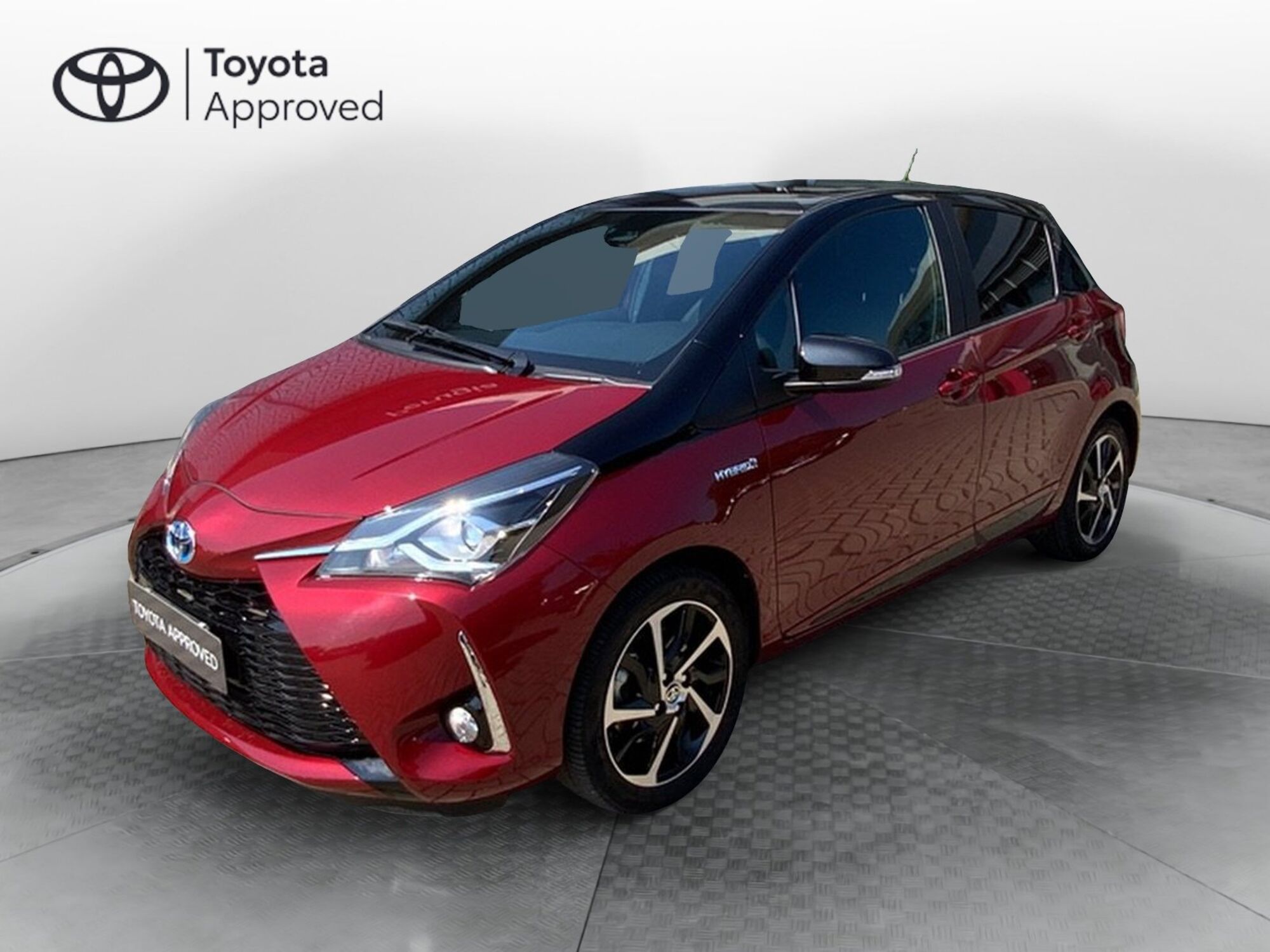 Toyota Yaris 1.5 Hybrid 5 porte Lounge Blue del 2020 usata a Perugia