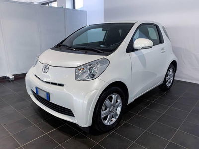 Toyota iQ 1.0 CVT Tobasco del 2009 usata a Torino