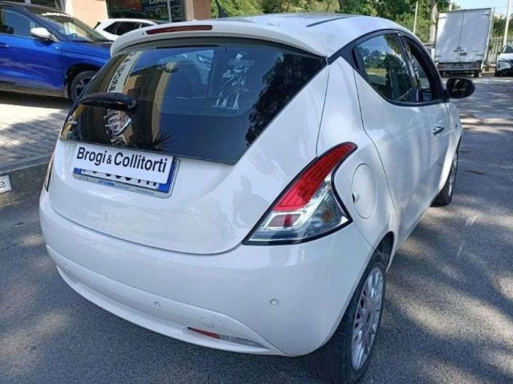 Lancia Ypsilon usata a Firenze (4)