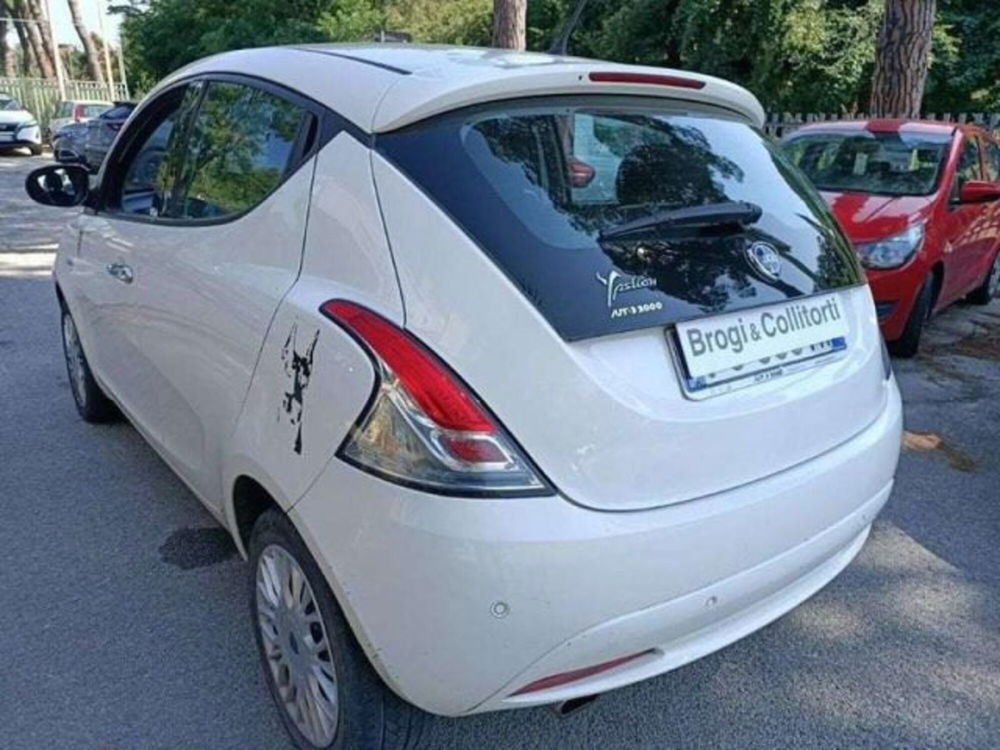 Lancia Ypsilon usata a Firenze (6)