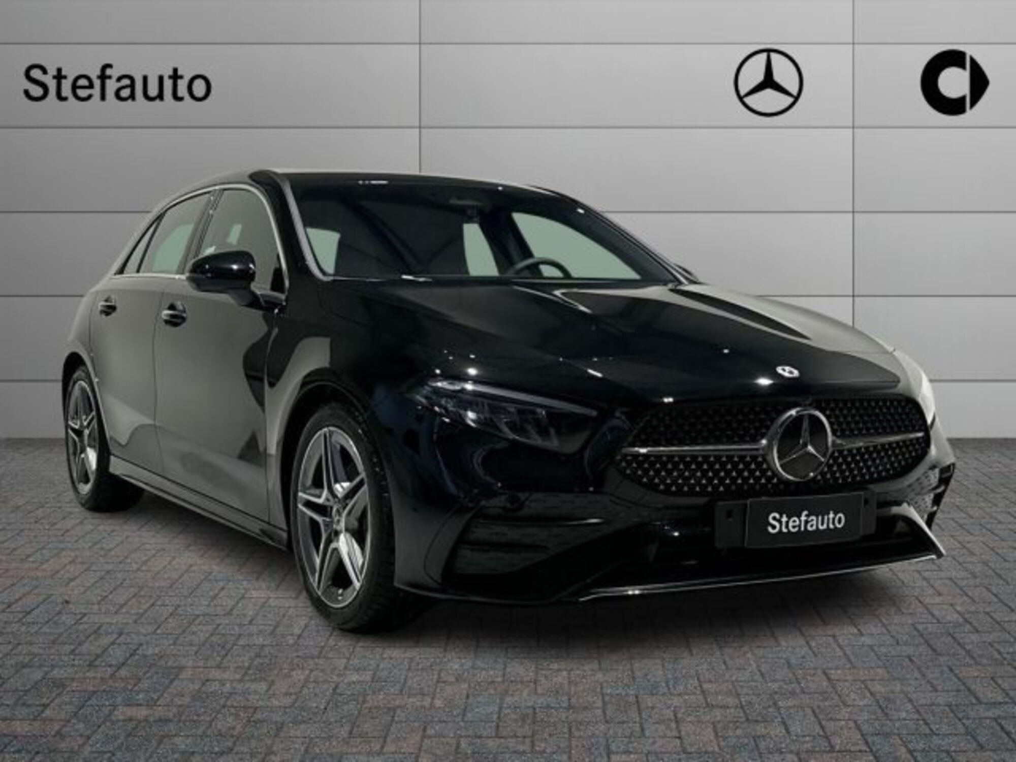 Mercedes-Benz Classe A 180 d AMG Line Advanced Plus auto nuova a Castel Maggiore