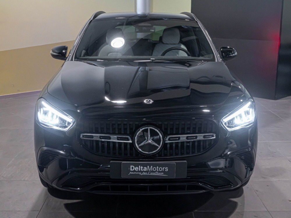 Mercedes-Benz GLA SUV nuova a Ancona (2)