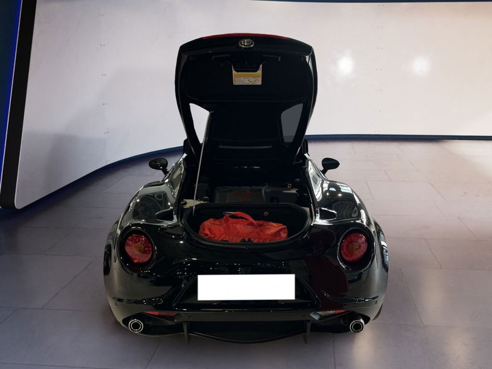 Alfa Romeo 4C Spider usata a Torino (11)