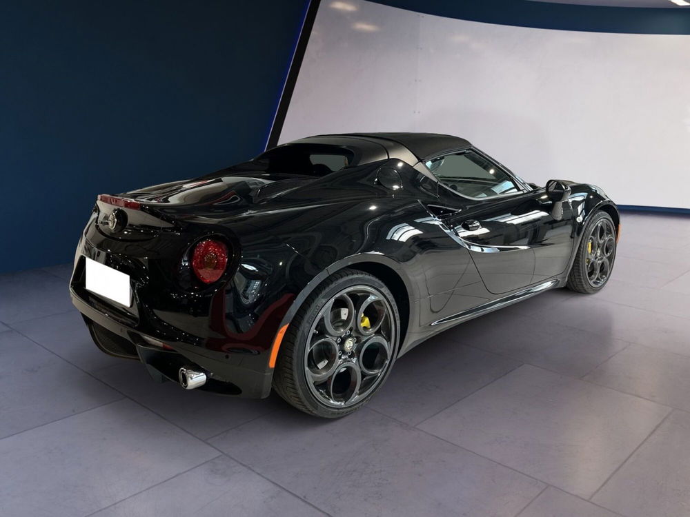 Alfa Romeo 4C Spider usata a Torino (6)