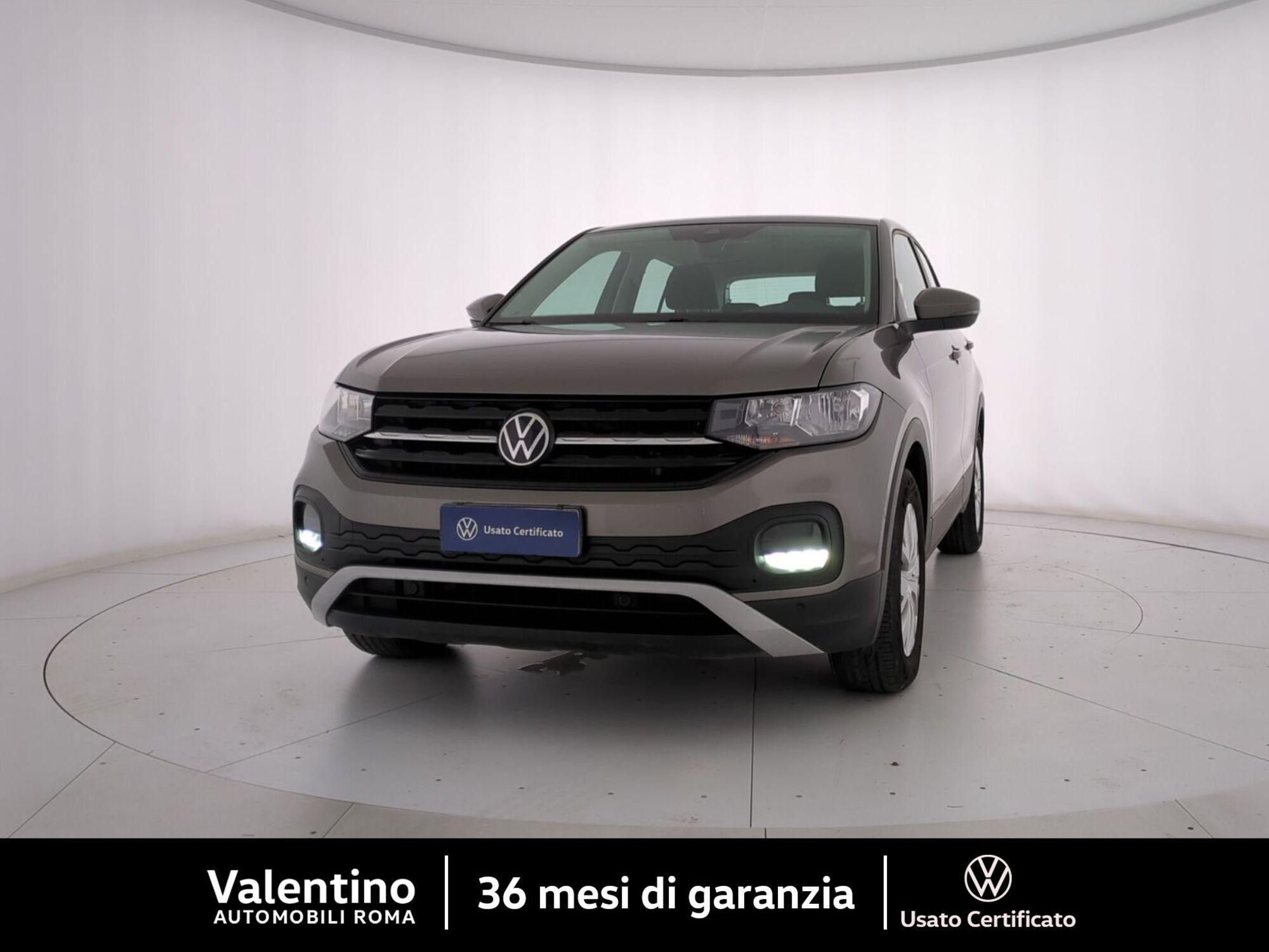 Volkswagen T-Cross 1.0 TSI Urban BMT del 2021 usata a Roma