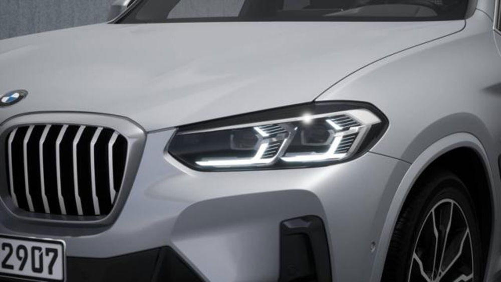 BMW X3 nuova a Modena (7)