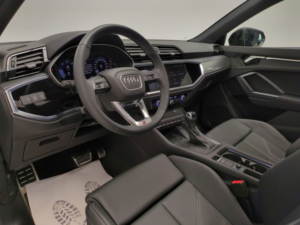 Audi Q3 Sportback usata a Avellino (16)