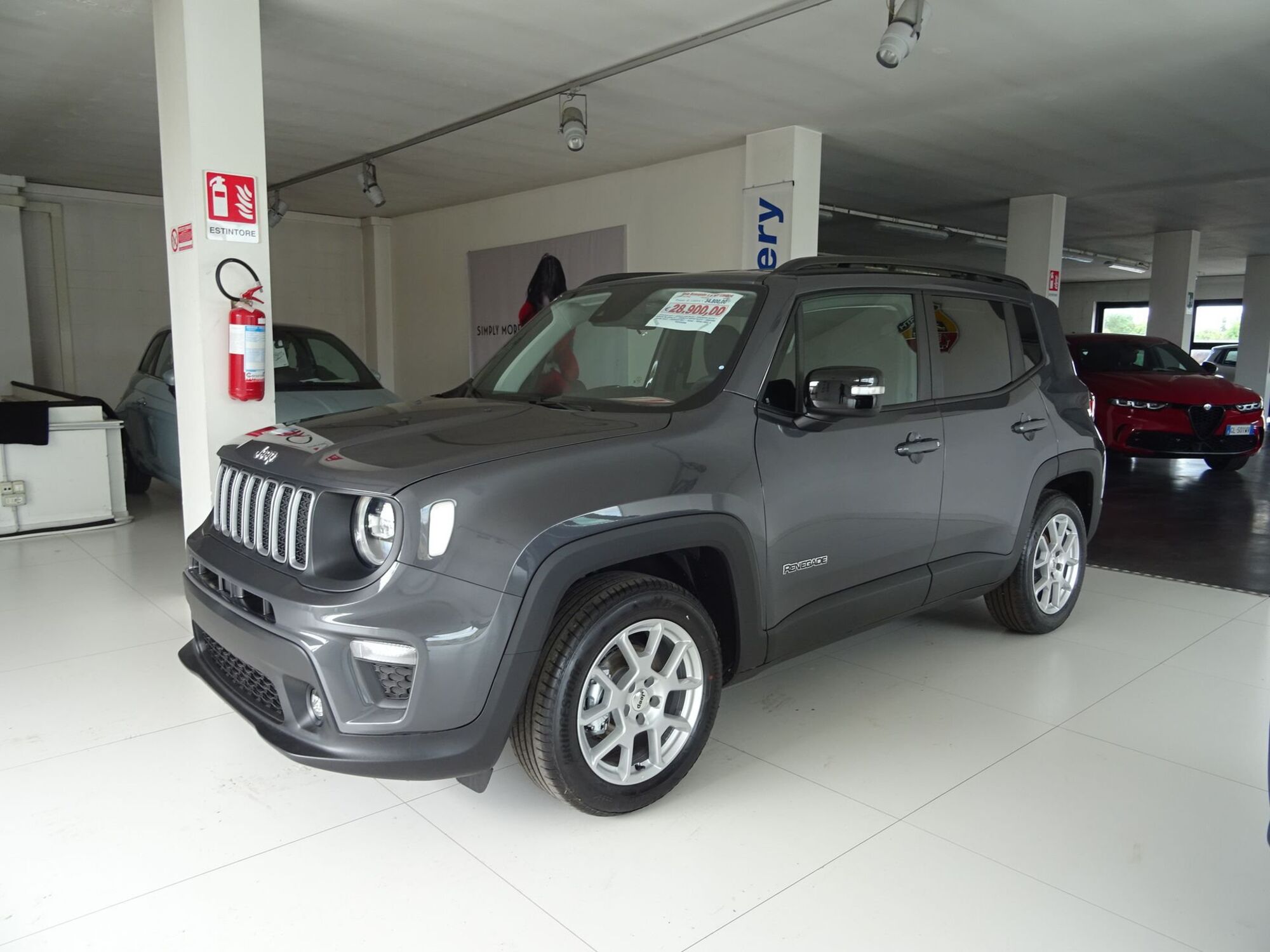 Jeep Renegade 1.6 Mjt 130 CV Limited  nuova a Lucca