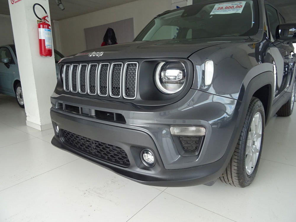 Jeep Renegade nuova a Lucca (7)