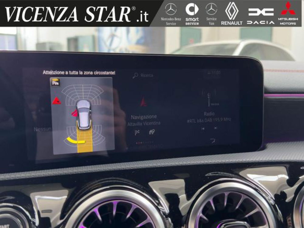 Mercedes-Benz CLA Shooting Brake usata a Vicenza (14)