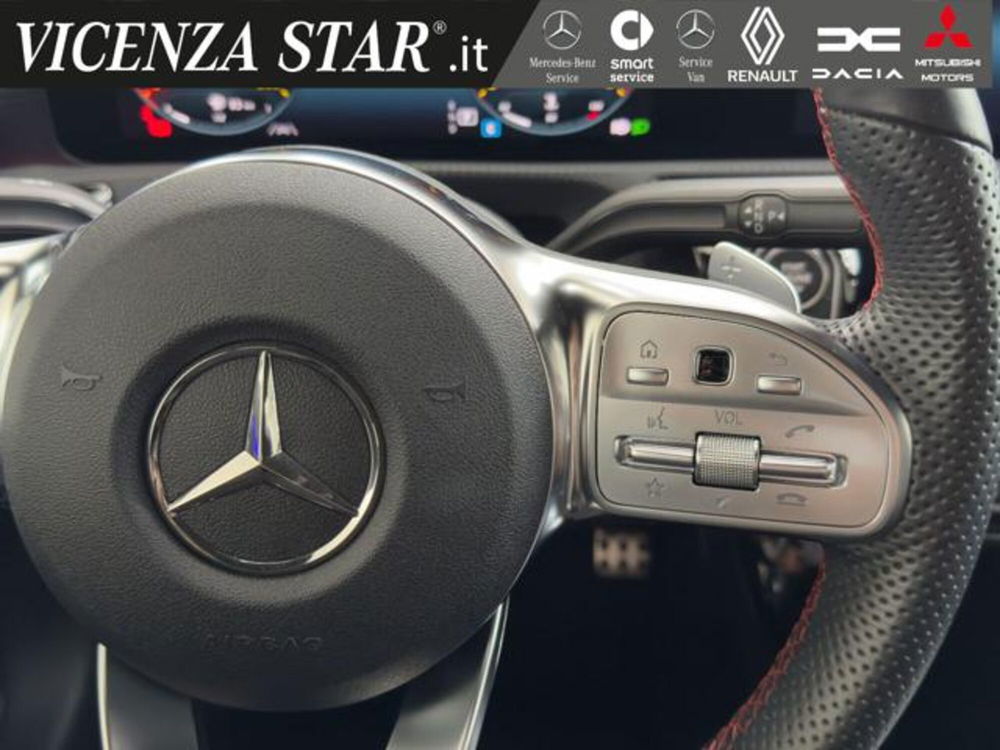 Mercedes-Benz CLA Shooting Brake usata a Vicenza (17)