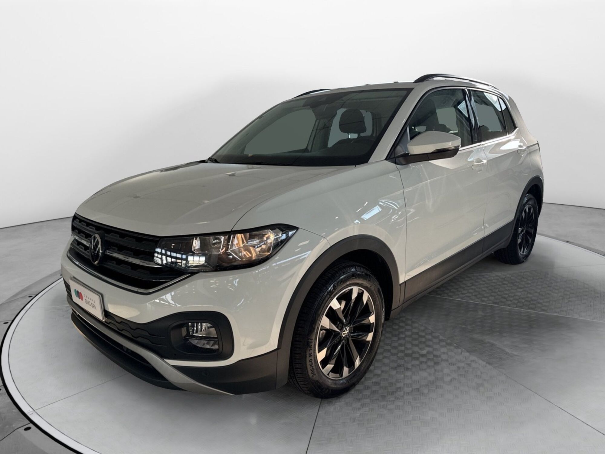 Volkswagen T-Cross 1.0 tsi Life 95cv del 2021 usata a Prato