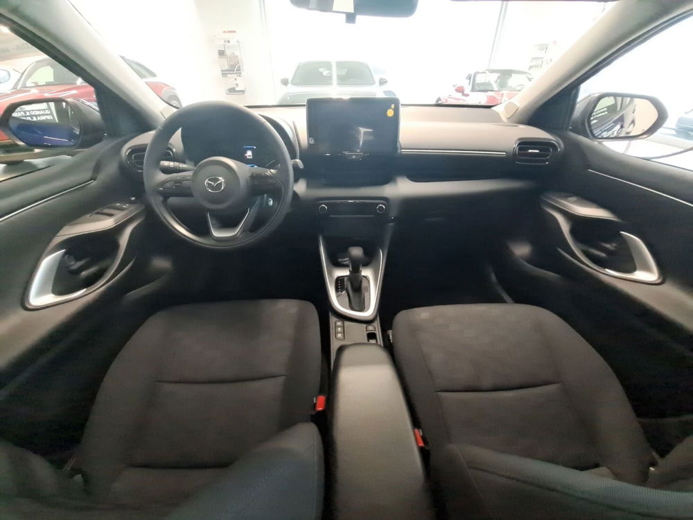 Mazda Mazda2 Hybrid nuova a Arezzo (12)