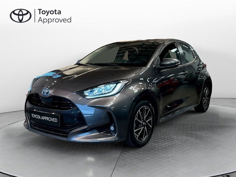 Toyota Yaris 1.5 Hybrid 5 porte Trend del 2021 usata a Catanzaro