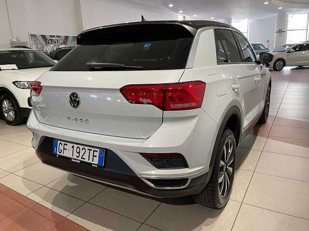 Volkswagen T-Roc usata a Genova (5)