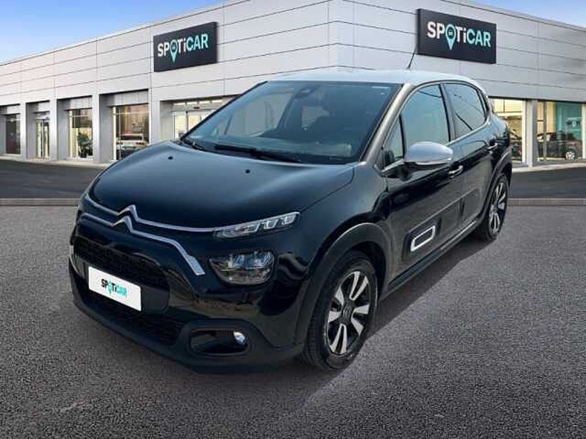 Citroen C3 PureTech 110 S&amp;S Shine  del 2023 usata a Ravenna