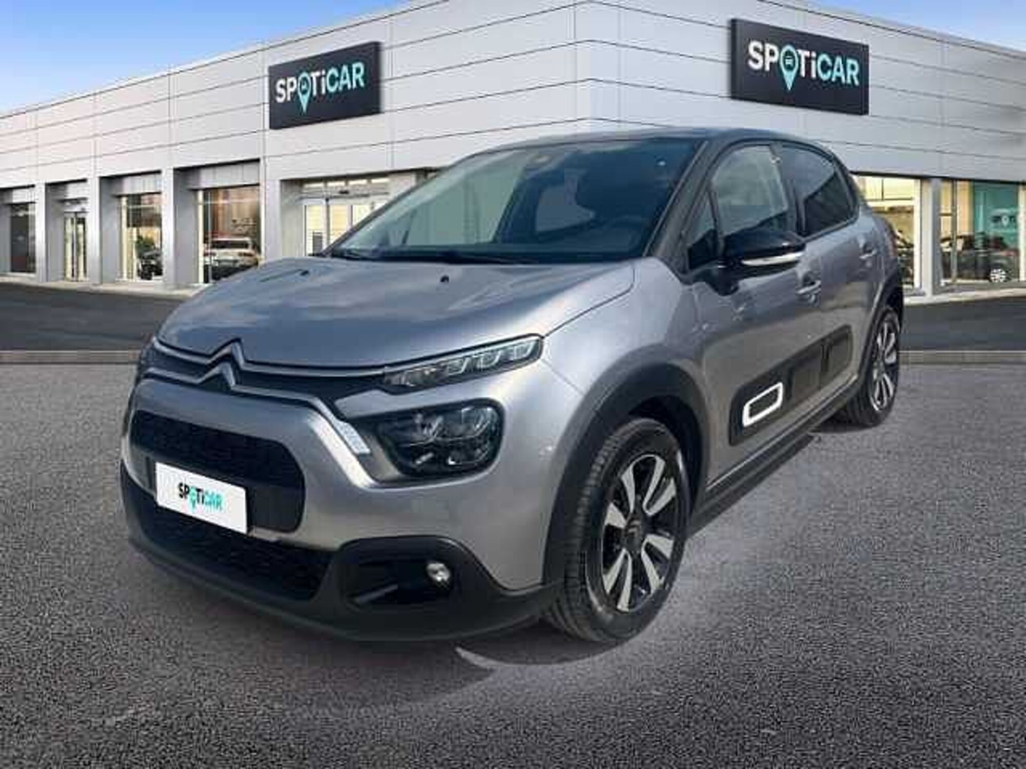 Citroen C3 PureTech 110 S&amp;S Shine  del 2023 usata a Ravenna