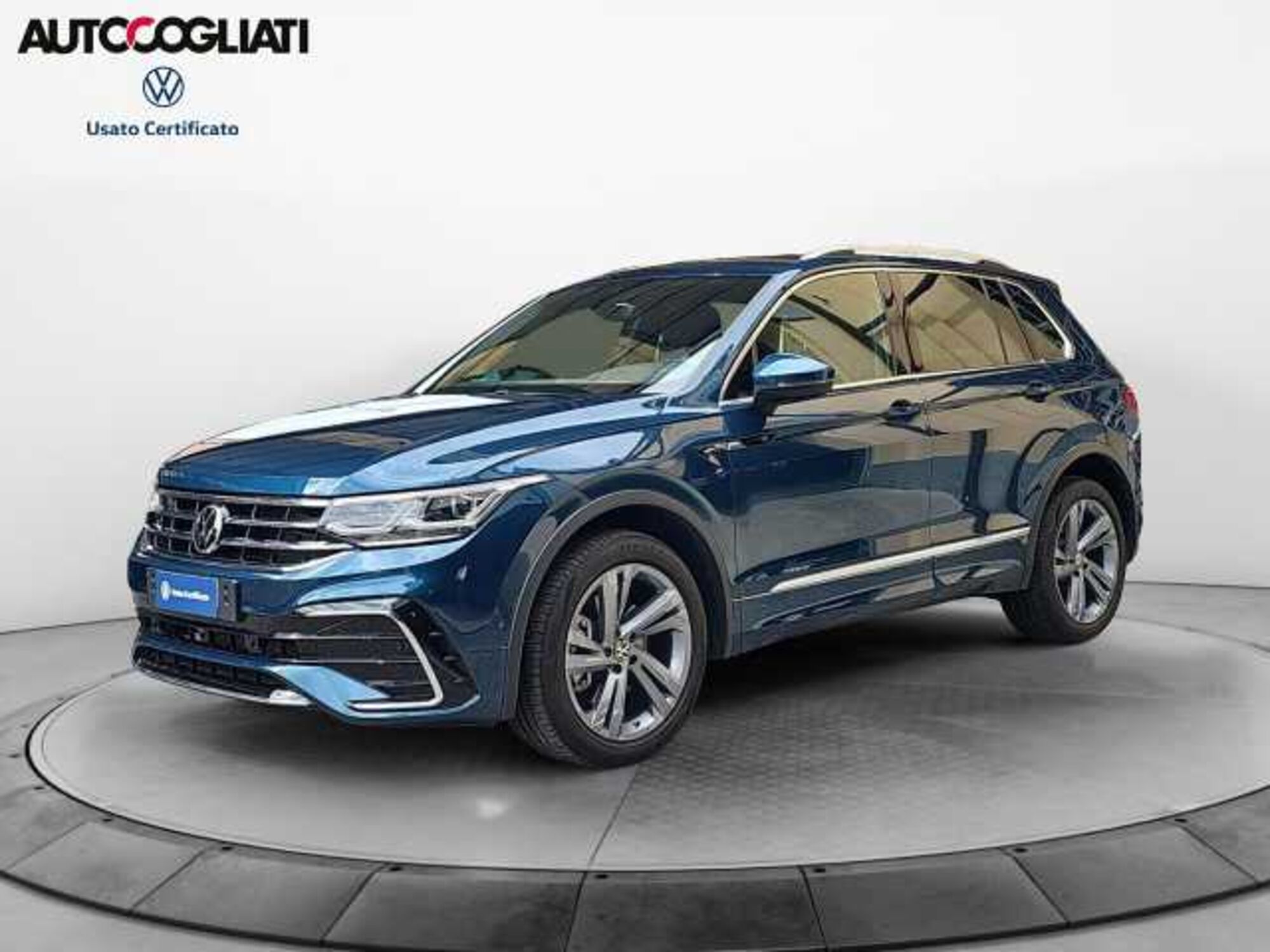 Volkswagen Tiguan Allspace 2.0 TDI 200 CV SCR DSG 4MOTION R-Line del 2021 usata a Brivio